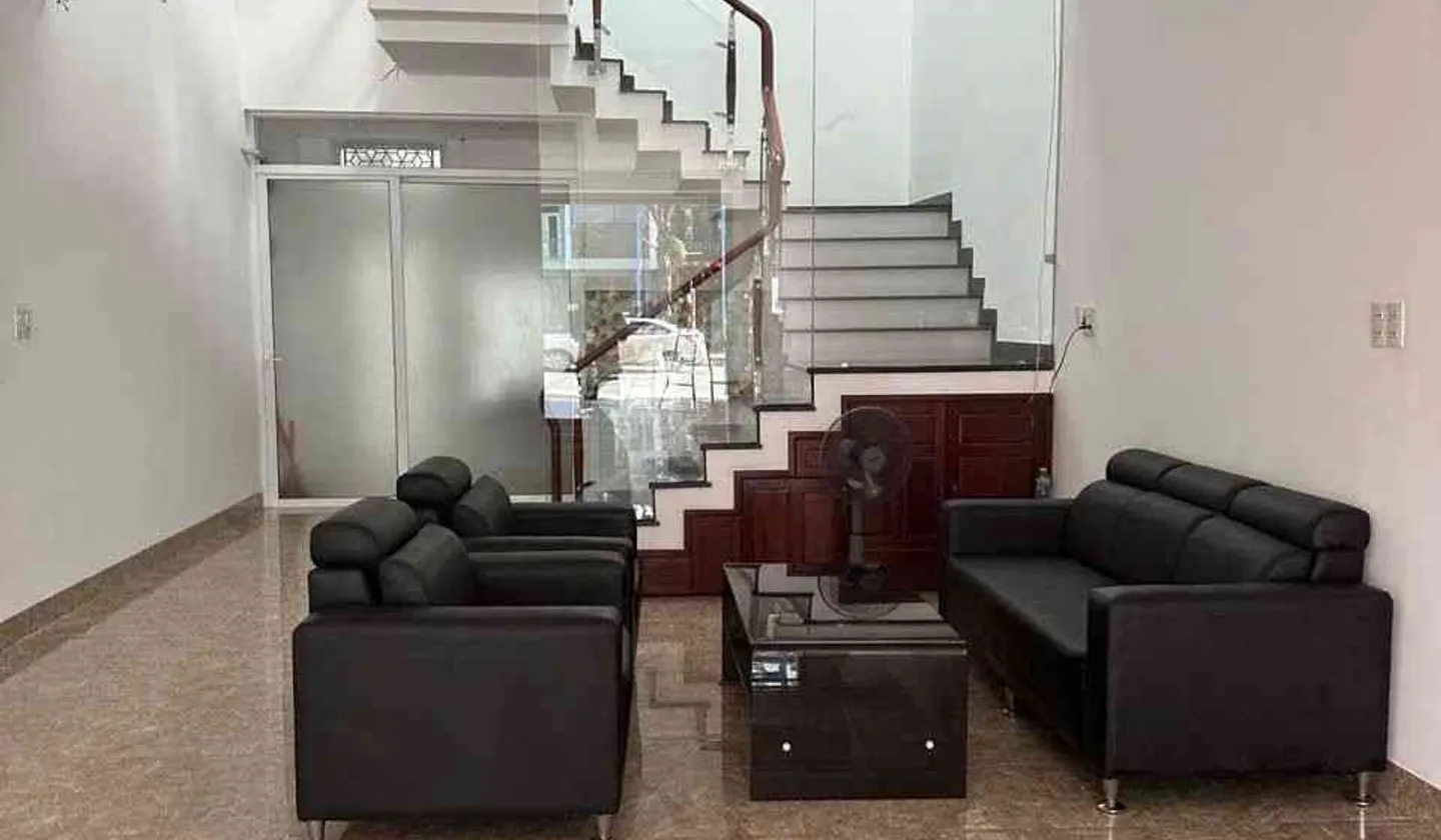 😳 9,X TỶ – MẶT ĐƯỜNG 30M, SÁT NGÃ TƯ NGUYỄN HỮU THỌ… VÀ 200M LÀ TỚI CHỢ CẨM LỆ!... Bán nhà mặt phố tại Cẩm Lệ, Đà Nẵng 01