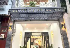 🔥 CHỦ NHIỆT BÁN – GIẢM TIẾP 100 TRIỆU – GIÁ MỚI 6.1 TỶ 🔥
🏡 NHÀ MỚI ĐẸP – 79M² – 3 TẦNG ÔTÔ... Bán nhà riêng tại Thới An, Hồ Chí Minh 01