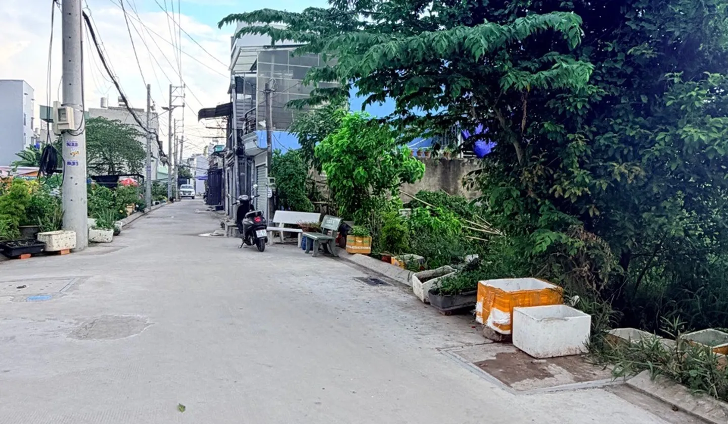 Đất đường AN PHÚ ĐÔNG 25 phường An Phú Đông quận 12 DT668m² (175x41)giá 30Tỷ , có sổ hồng riêng... Bán đất tại An Phú Đông, Hồ Chí Minh 01