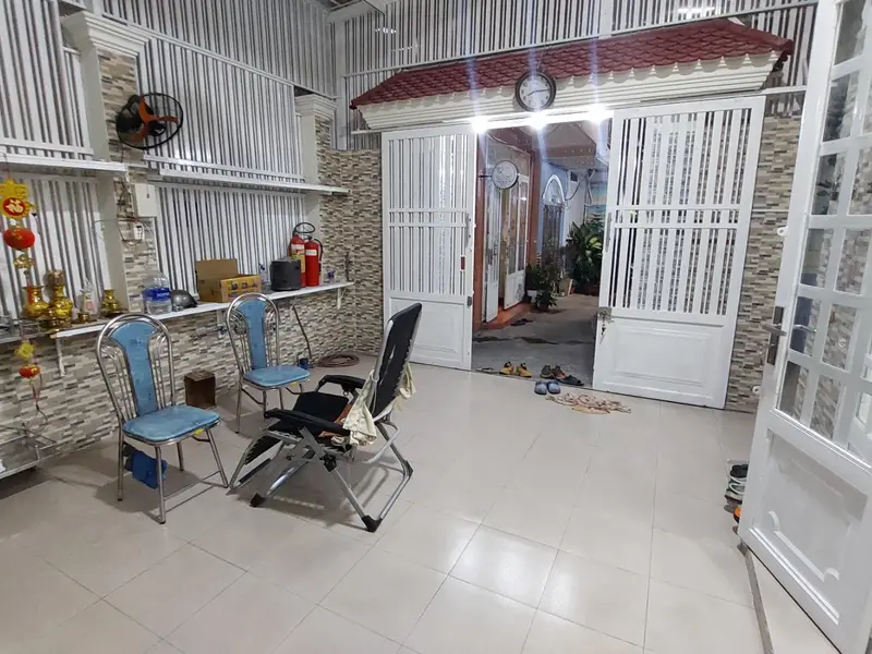 Bán nhà 3 tầng 141.7m² tại Quận Gò Vấp với 5 phòng ngủ, giá 12 tỷ đồng... Bán owner_side tại Gò Vấp, Hồ Chí Minh 01