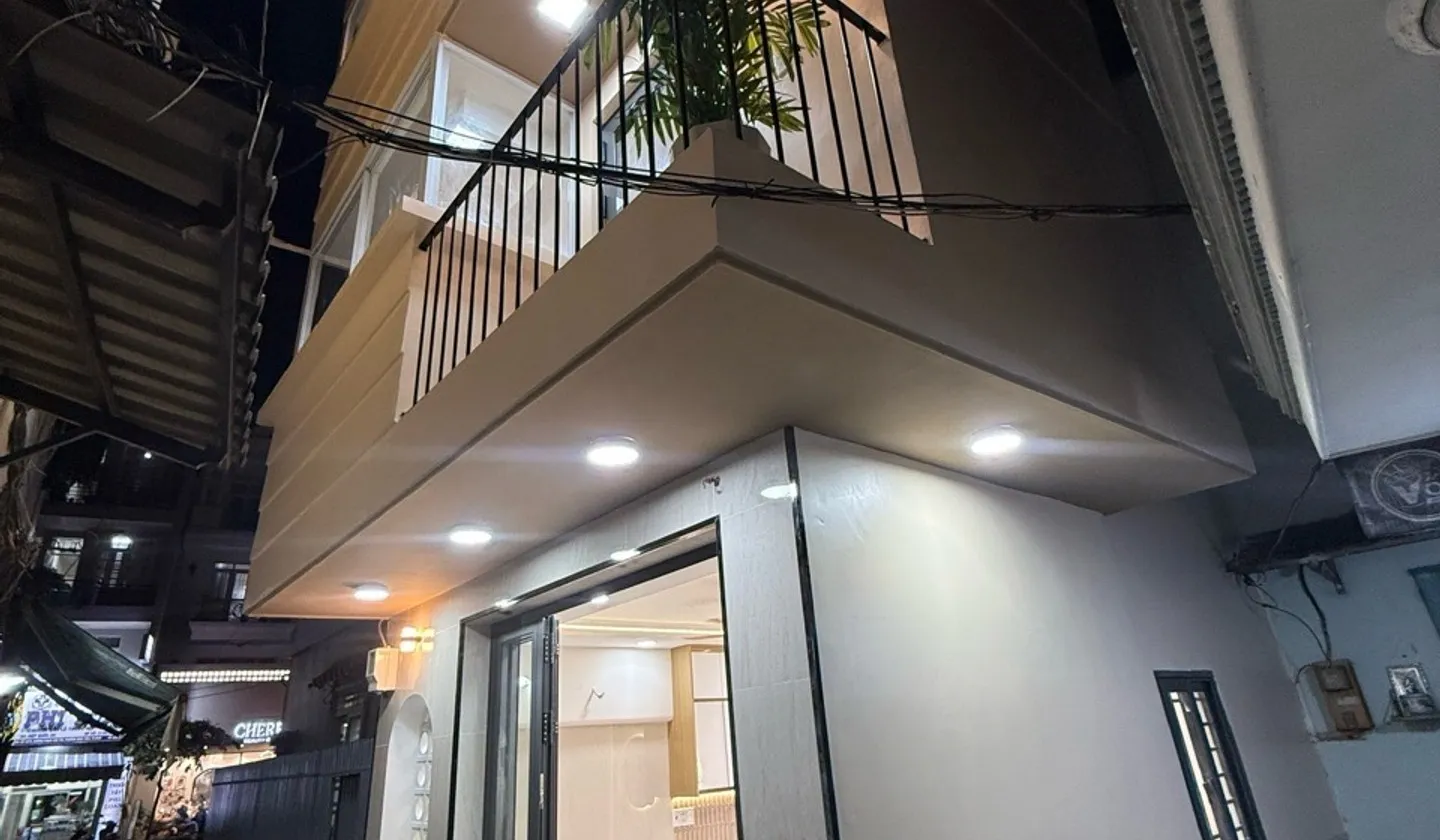 BÁN NHÀ ĐẸP 3 TẦNG SÁT MẶT TIỀN ĐƯỜNG PHẠM VĂN CHÍ... Bán nhà riêng tại Bình Tiên, Hồ Chí Minh 01