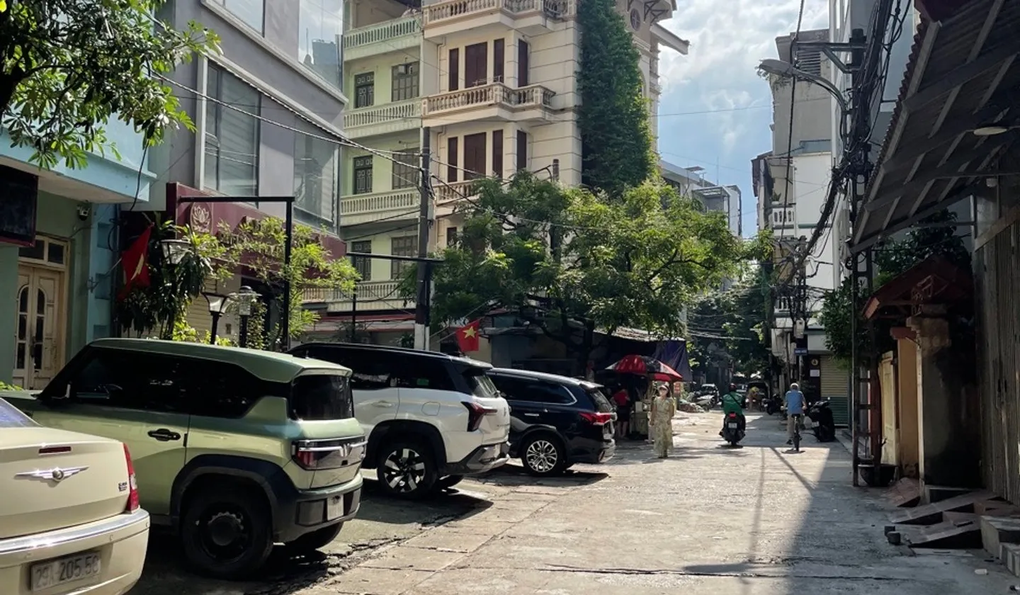 Bán nhà 3 tầng diện tích 44,2m² tại khu vực Trần Cung giá hấp dẫn... Bán nhà riêng tại Nghĩa Đô, Hà Nội 01