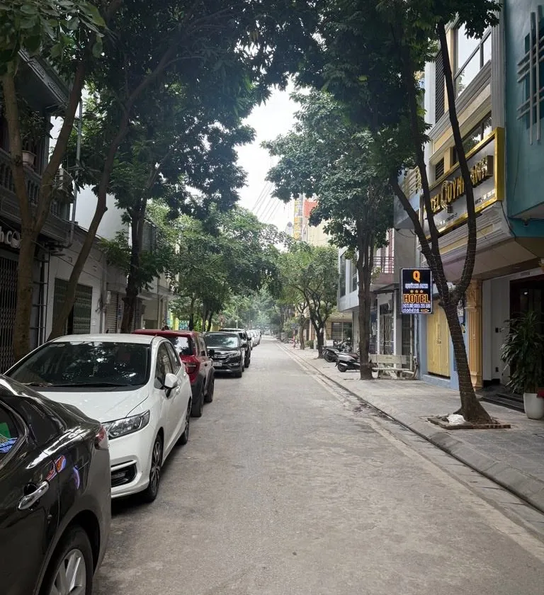 BÁN NHÀ CỔ LINH, LONG BIÊN 50M2- 7 TẦNG THANG MÁY - VỈA HÈ - Ô TÔ TRÁNH - VỊ TRÍ ĐẮC ĐỊA... Bán nhà riêng tại Long Biên, Hà Nội 01