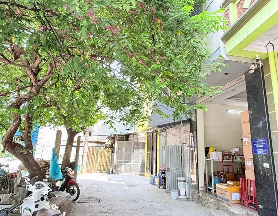 Bán nhà KIM GIANG NGÕ Ô TÔ VÀO NHÀ -Ô CHỜ THANG MÁY KINH DOANH TỐT NHÀ DÂN XÂY GẦN CHỢ 61m2... Bán nhà riêng tại Thanh Liệt, Hà Nội 01