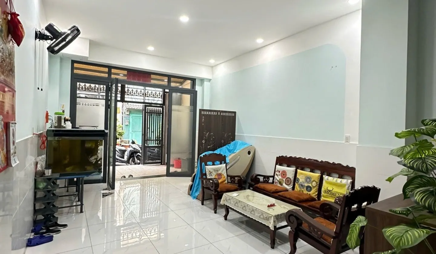 Bán nhà mặt phố kdc lê thành An Lạc, Bình Tân, 4 tầng, 4 pn đường 12m có lề dt 4x16m chỉ 7 tỷ4... Bán nhà mặt phố tại An Lạc, Hồ Chí Minh 01
