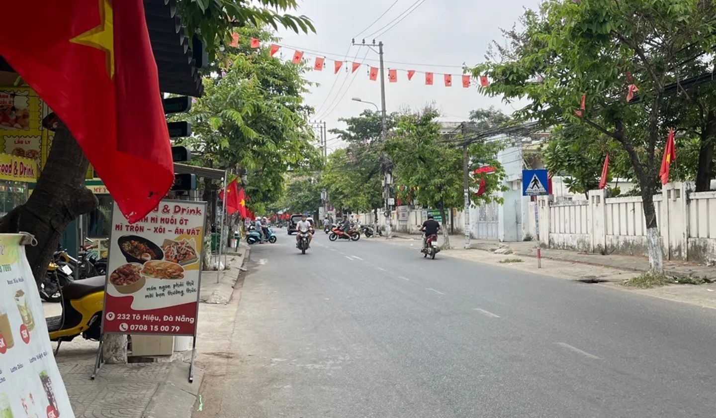 Bán nhà mặt phố Phường Hòa Khánh, Đà Nẵng diện tích 133m2, thuận tiện kinh doanh... Bán nhà mặt phố tại Hòa Khánh, Đà Nẵng 01