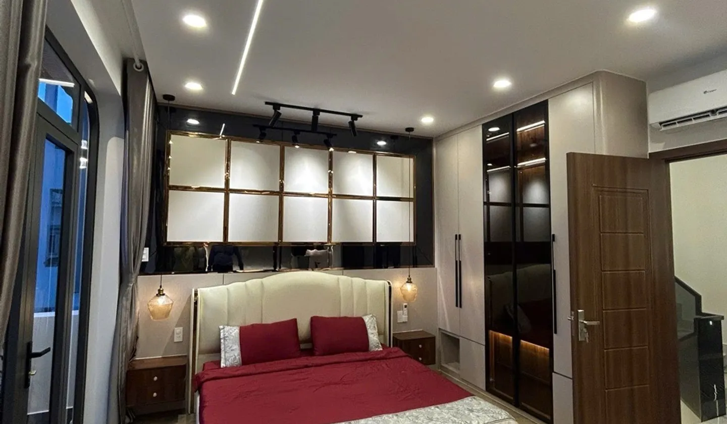 Bán nhà riêng 5 tầng hướng Đông Nam tại Phường Trung Mỹ Tây, Hồ Chí Minh, diện tích 72.2 m²... Bán nhà riêng tại Trung Mỹ Tây, Hồ Chí Minh 01