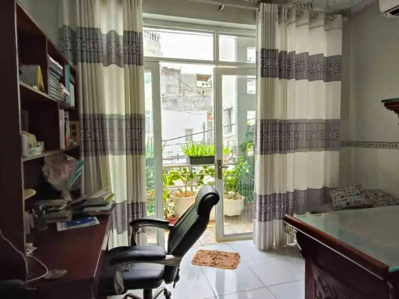 Nhà 2 tầng hẻm xe 7 chỗ quay đầu ngay Trương Thị Hoa, cơ hội hiếm có để sở hữu... Bán nhà riêng tại Tân Thới Hiệp, Hồ Chí Minh 01