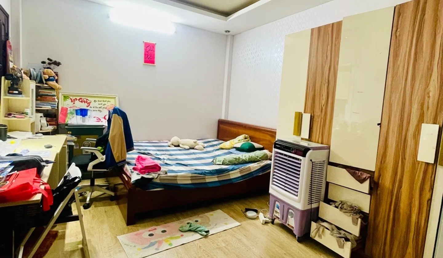 Bán nhà riêng 5 tầng phường Thanh Liệt, Hà Nội, căn góc ngõ rộng tiện di chuyển... Bán nhà riêng tại Thanh Liệt, Hà Nội 01