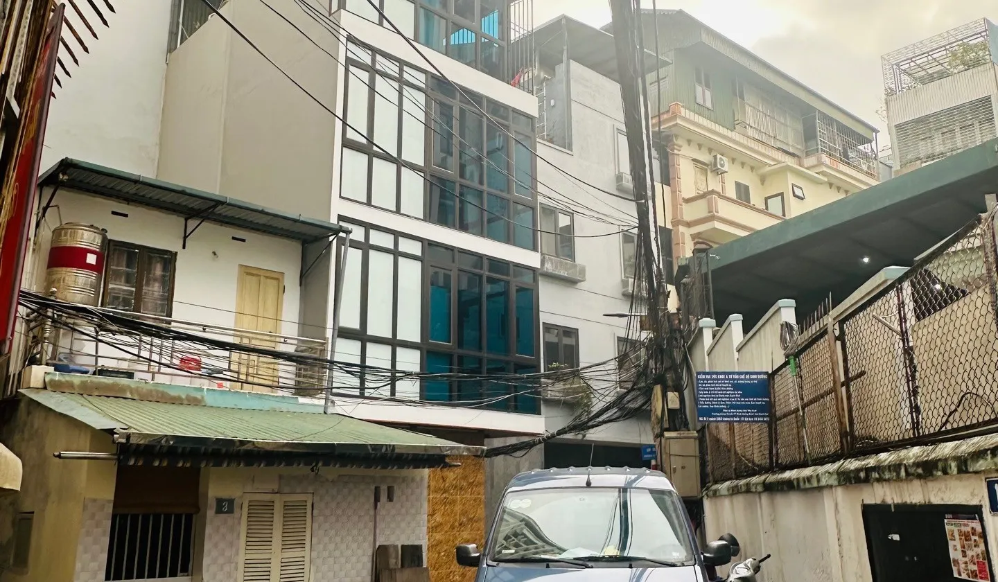 Bán nhà riêng 4 tầng tại Lê Duẩn, Đống Đa - Ô tô đỗ cửa - Giá 5,5 tỷ... Bán nhà riêng tại Kim Liên, Hà Nội 01