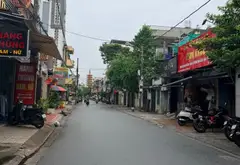 ✳️ĐẤT CHÙA HÀNG✳️Gi.á 17ty🍎👉Diện Tích 101m2 ( mặt tiền 4m)
👉Tuyệt phẩm bất động sản còn sót lại... Bán đất tại Lê Chân, Hải Phòng 02