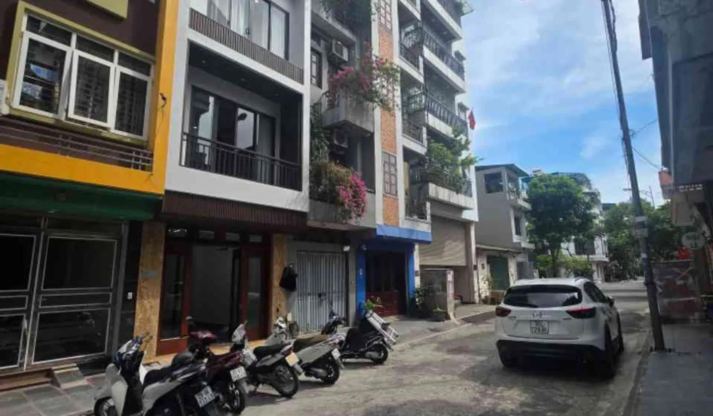 Bán nhà Phân lô vỉa hè ô tô tránh 6 Tầng Thanh Am - Gara 2 Ô Tô, Thang Máy Hiện Đại... Bán nhà mặt phố tại Việt Hưng, Hà Nội 01