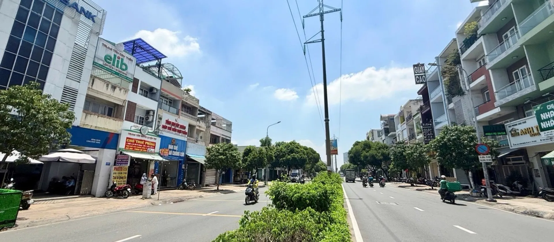 Nhà mặt phố góc quận 11, 87m2, 10 phòng, giá tốt... Bán nhà mặt phố tại Hòa Bình, Hồ Chí Minh 01