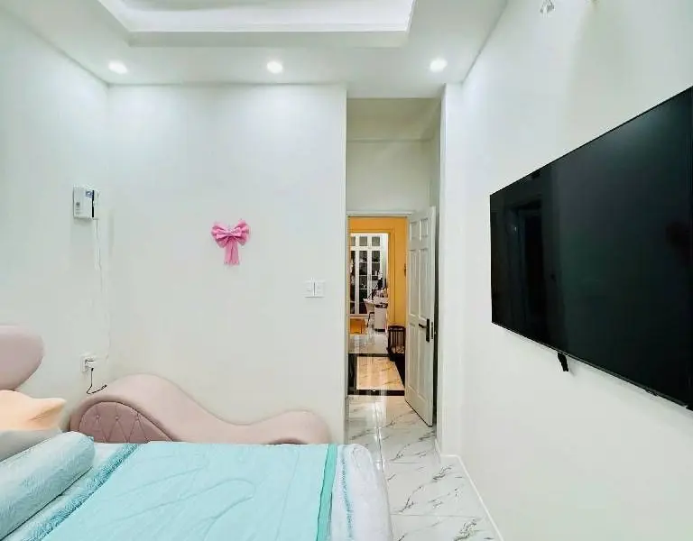 Nhà Phố 4 Tầng Hẻm Phan Đình Phùng Phú Nhuận, 42m2, 4 lầu, 4 PN, sân thượng, thông Phan Xích Long.... Bán owner_side tại Cầu Kiệu, Hồ Chí Minh 01