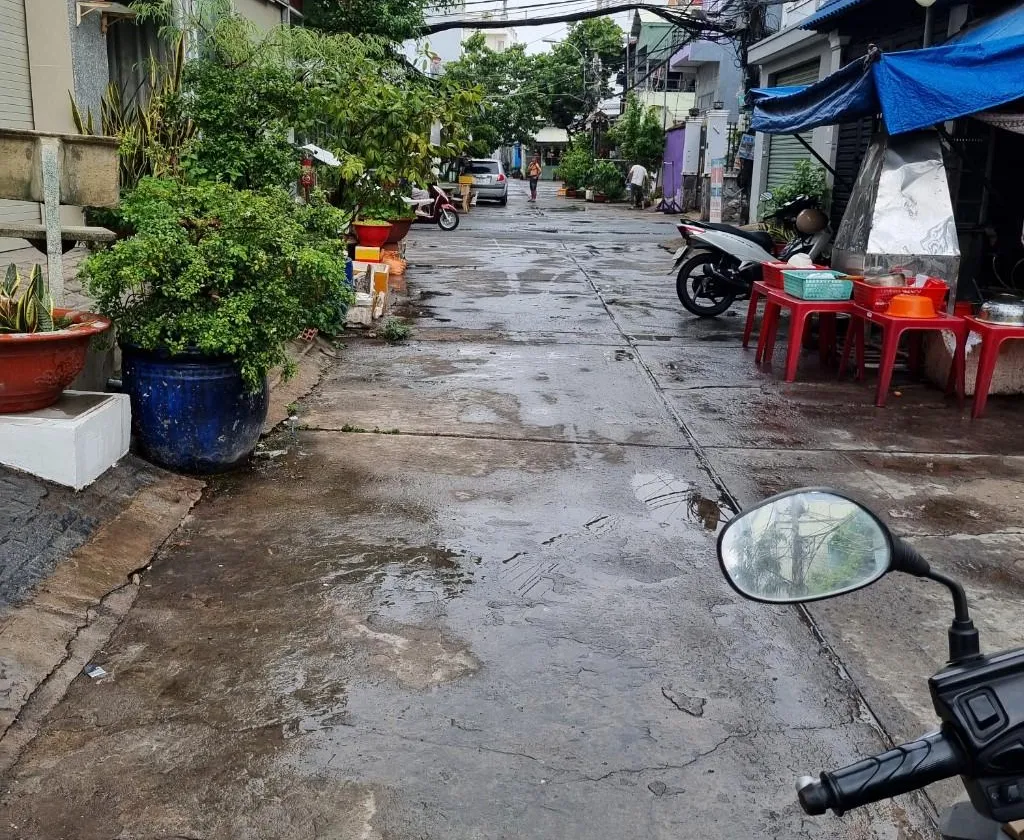 Bán biệt thự 3 tầng Võ Văn Kiệt mặt tiền rộng 6m dài 23m tại phường 16, Quận 8... Bán owner_side tại Bình Phú, Hồ Chí Minh 01