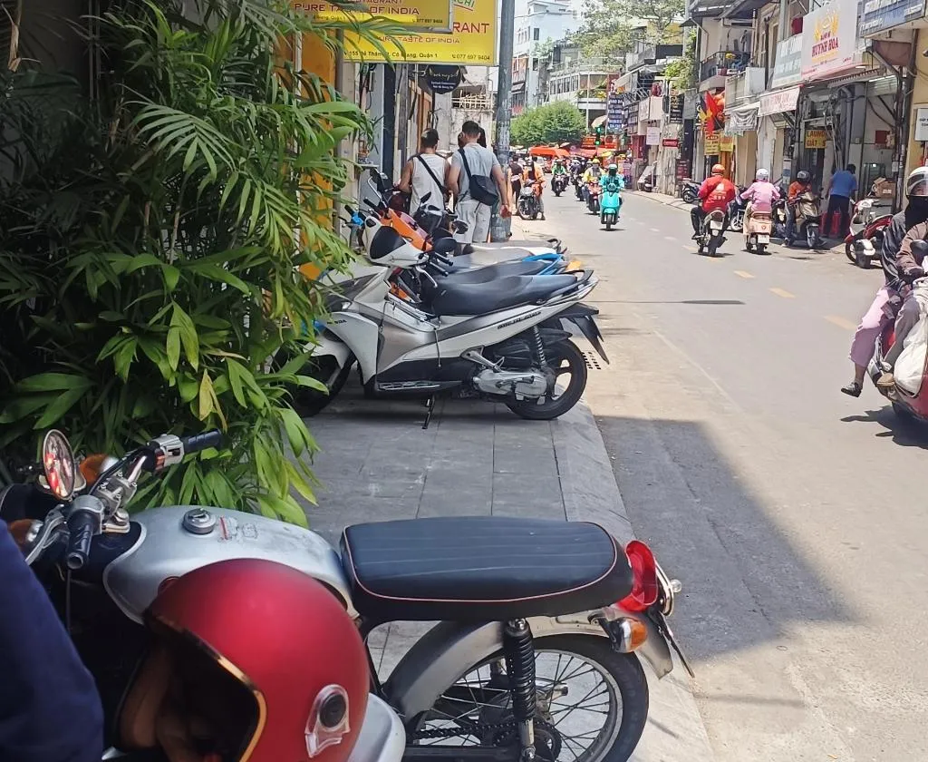 Cơ Hội Vàng Sở Hữu Nhà Mặt Phố Trung Tâm Quận 1, Giá Tốt Hiếm Có... Bán nhà mặt phố tại Cầu Ông Lãnh, Hồ Chí Minh 01