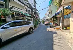 Nhà Lạc Long Quân 5 tầng, ô tô vào nhà, giá tốt để sở hữu ngay... Bán nhà riêng tại Tân Hòa, Hồ Chí Minh 04