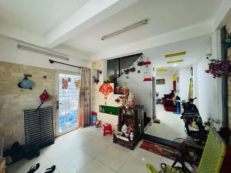 Nhà 2 mặt tiền trung tâm Quận 10, tiện kinh doanh và cho thuê... Bán nhà riêng tại Vườn Lài, Hồ Chí Minh 01