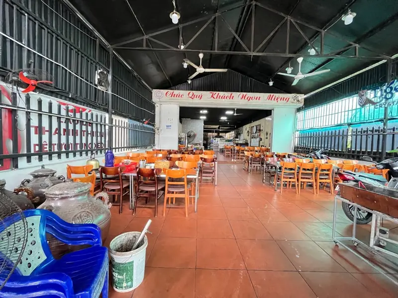 Nhà mặt phố 1 tầng, diện tích rộng 200m2 tại phường Hòa Bình, mặt tiền đẹp thuận tiện kinh doanh... Bán nhà mặt phố tại An Hải, Hải Phòng 01