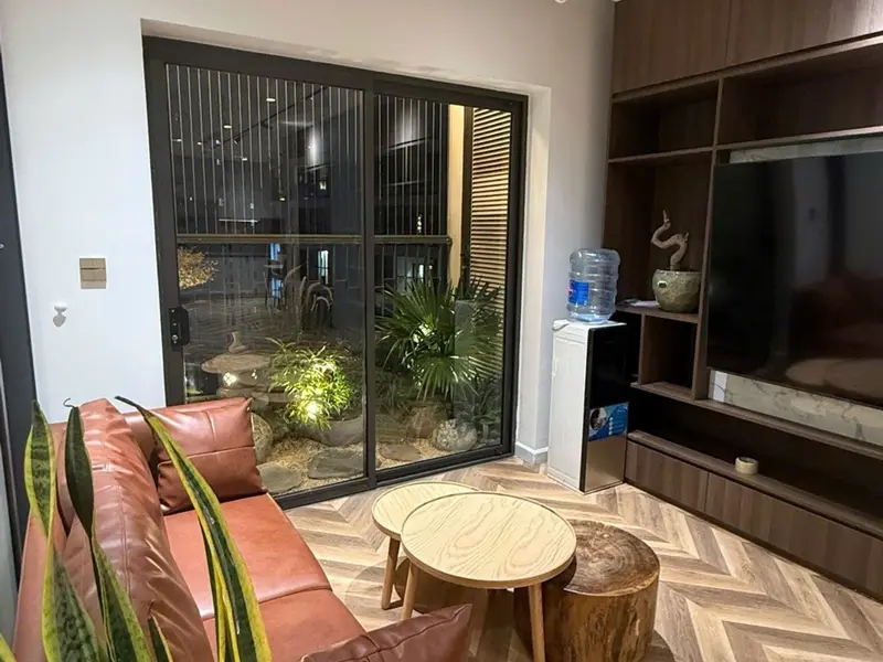 Bán căn hộ 2 phòng ngủ tại Le Grand Jadin, quận Long Biên, 84m2 hướng Đông Nam... Bán căn hộ chung cư tại Phúc Lợi, Hà Nội 01