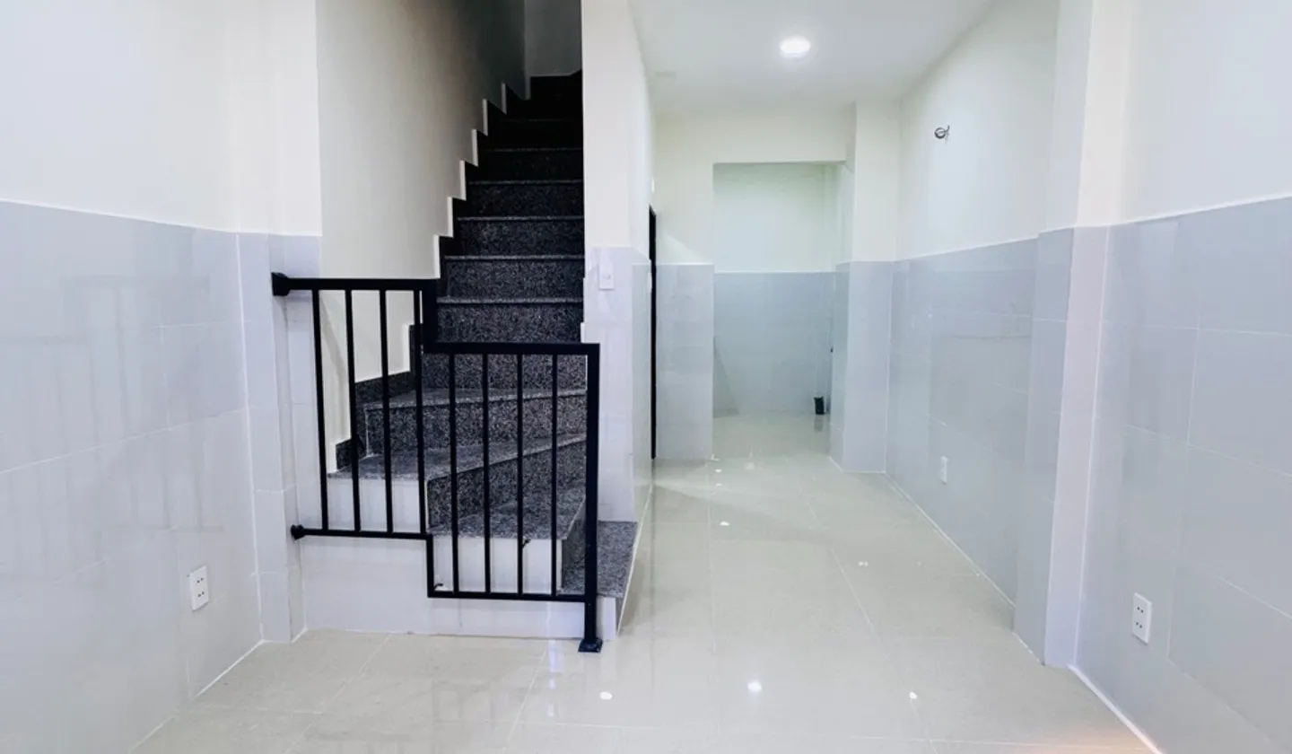 Cơ hội hiếm có sở hữu nhà riêng tại Phường Tân Định, Quận 1 với giá hấp dẫn... Bán nhà riêng tại Tân Định, Hồ Chí Minh 01