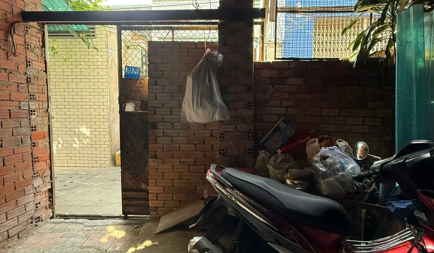 Bán nhà cấp 4 hướng Nam, 101m2, phường Tân Hòa Đông, Quận 6... Bán nhà riêng tại Phú Lâm, Hồ Chí Minh 01