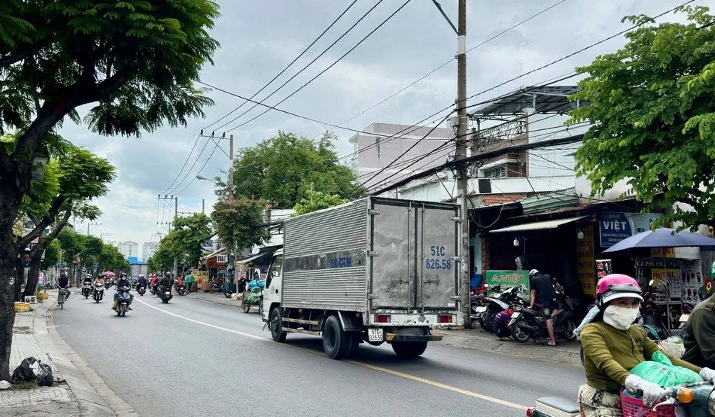 🔥 BÁN GẤP VỀ QUÊ – TỈNH LỘ 10 – 2 MẶT TIỀN TRƯỚC SAU – NGANG 5,2M – 2 TẦNG – 3 TỶ XÍU 🔥... Bán nhà riêng tại Tân Tạo, Hồ Chí Minh 01
