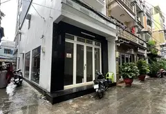 Nhà 2 tầng góc 2 mặt hẻm trung tâm Quận 10... Bán nhà riêng tại Vườn Lài, Hồ Chí Minh 02