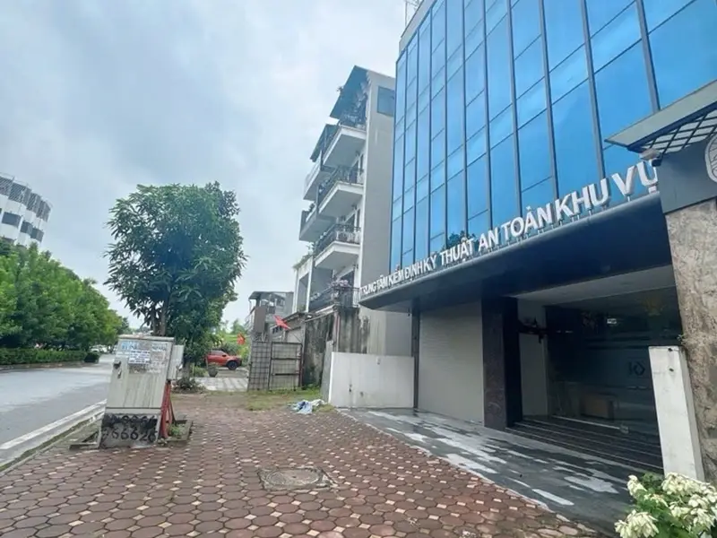 BÁN NHÀ RIÊNG 100M2 KHU ĐẤU GIÁ PHÂN LÔ LONG BIÊN... Bán nhà mặt phố tại Việt Hưng, Hà Nội 01