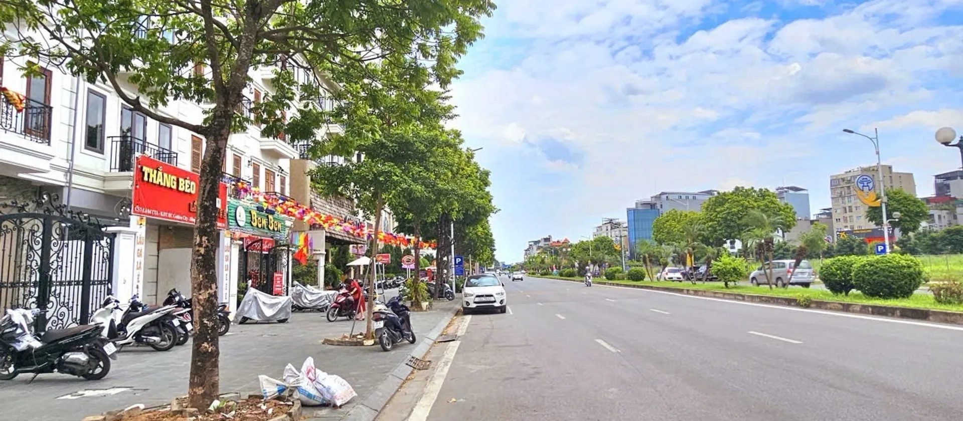 Bán nhà mặt phố lô góc 5 tầng tại phường Hồng Tiến, mặt tiền rộng 27m, vị trí đắc địa... Bán nhà mặt phố tại Bồ Đề, Hà Nội 01