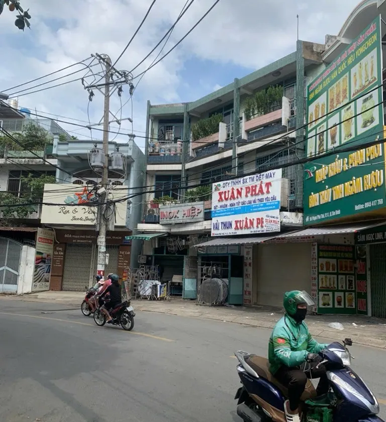 Nhà 2 tầng gần chợ Vải Tân Bình, hẻm xe tải thông thoáng... Bán nhà riêng tại Bảy Hiền, Hồ Chí Minh 01