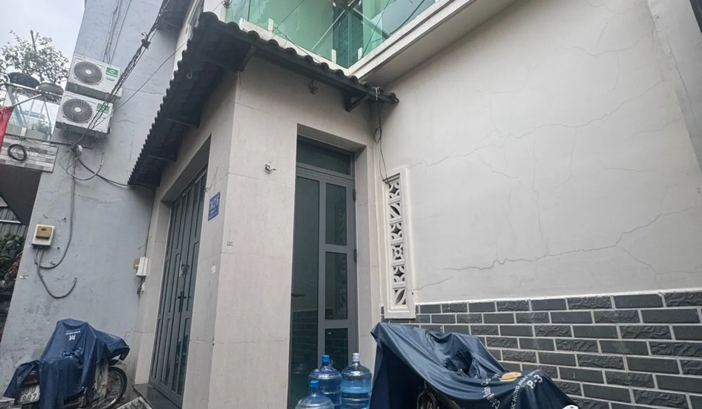 Nhà 2 tầng giá mềm, thoáng mát tại Bình Trị Đông... Bán nhà riêng tại Bình Trị Đông, Hồ Chí Minh 01