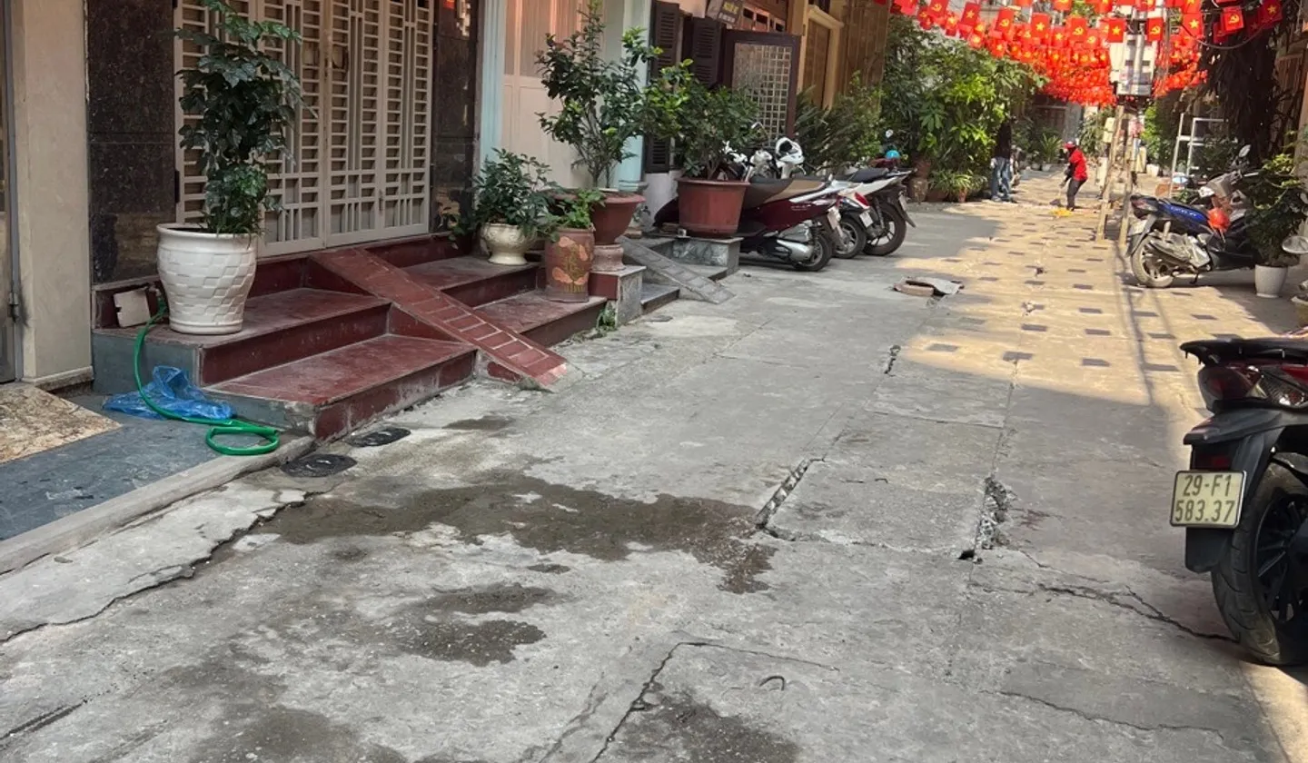 Nhà Phân Lô Ô Tô Tránh Tại Trung Tâm Cầu Giấy, Dân Trí Cao... Bán nhà riêng tại Nghĩa Đô, Hà Nội 01