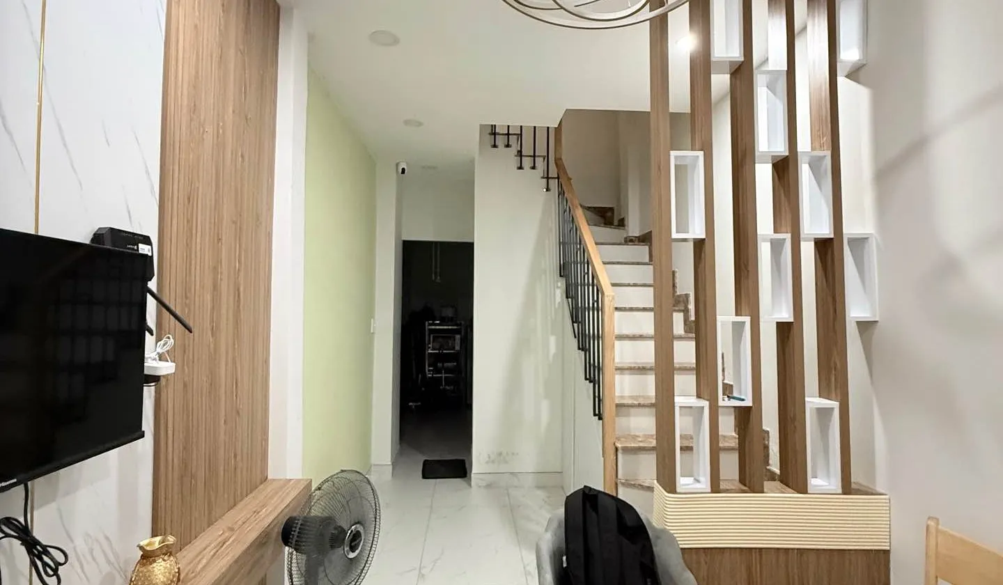 Bán nhà 3 tầng 3PN tại phường Tân Hòa, Tân Bình giá 4.5 tỷ... Bán nhà riêng tại Tân Hòa, Hồ Chí Minh 01