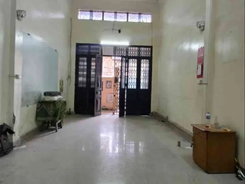 Nhà 2 tầng ngõ ô tô đỗ cửa, thiết kế tiện nghi phù hợp gia đình trẻ tại khu vực yên tĩnh... Bán nhà riêng tại Lê Chân, Hải Phòng 01