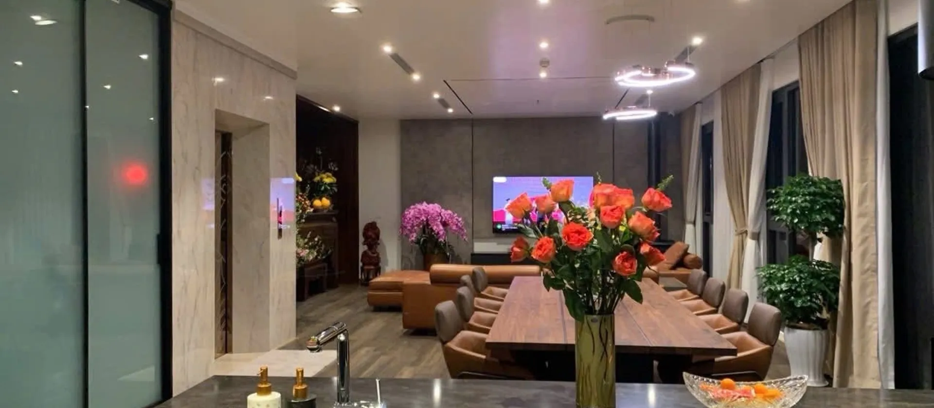 VIEW HỒ TÂY - DÒNG TIỀN ỔN ĐỊNH - THANG MÁY.136m²-45 tỷ-... Bán chung cư mini tại Tây Hồ, Hà Nội 01