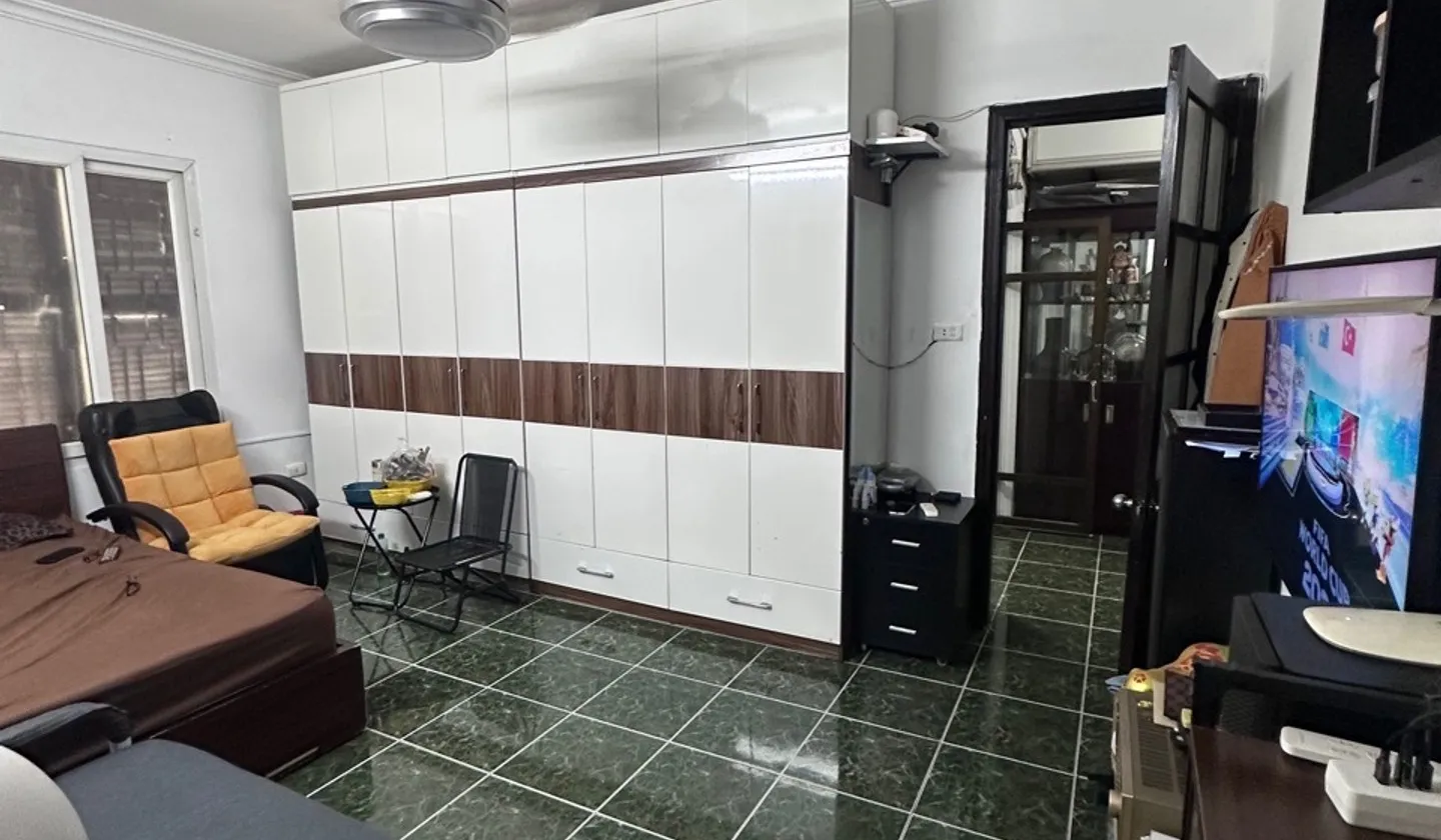 Bán căn hộ rộng 130m² tại TT Hoàng Ngọc Phách, quận Đống Đa, Hà Nội... Bán căn hộ chung cư tại Đống Đa, Hà Nội 01