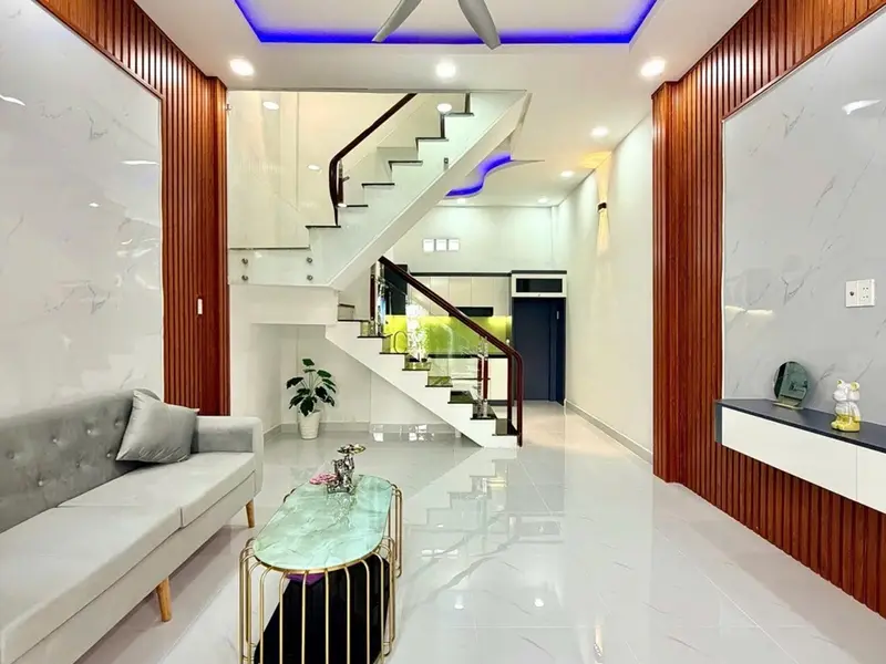 Bán nhà 2 tầng 32m² tại Trương Phước Phan, gần Lê Văn Quới, giá 3.99 tỷ... Bán nhà riêng tại Bình Trị Đông, Hồ Chí Minh 01