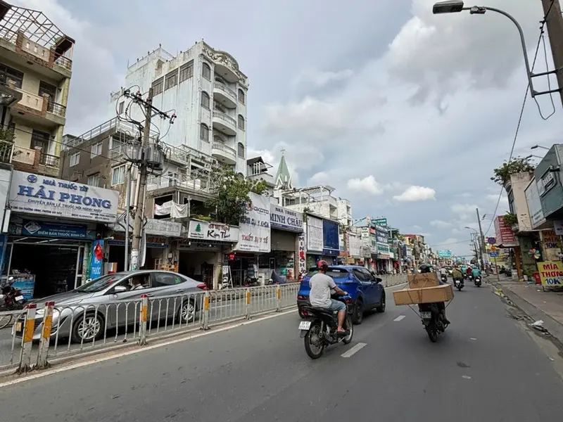 Nhà mặt tiền đường sầm uất, tiềm năng kinh doanh cực mạnh... Bán nhà mặt phố tại Bảy Hiền, Hồ Chí Minh 01