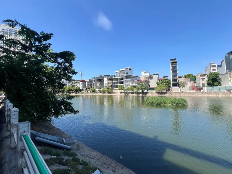 Bán nhà mặt phố phường Bồ Đề, Hà Nội, mặt tiền 12m, 8 tầng, giá 21 tỷ... Bán nhà mặt phố tại Bồ Đề, Hà Nội 01