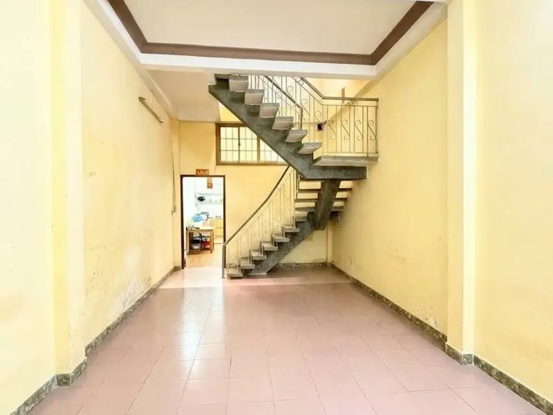 Nhà Tân Bình - Âu Cơ nở hậu, 2 tầng ở ngay - KD đa dạng, ngang 4m - dài 20m - hơn 8 tỷ.... Bán nhà riêng tại Bảy Hiền, Hồ Chí Minh 01