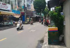 TRUNG TÂM Q10 CŨ - CÁCH MẶT TIỀN 10M - 3 TẦNG 4 PHÒNG NGỦ CÒN MỚI.... Bán nhà riêng tại Vườn Lài, Hồ Chí Minh 02