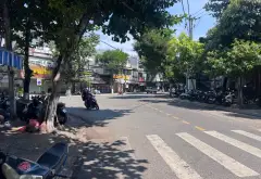 Nhà Mặt Phố Sang Trọng - Vị Trí Đắt Giá Tại Hải Châu, Đà Nẵng... Bán nhà mặt phố tại Hải Châu, Đà Nẵng 06