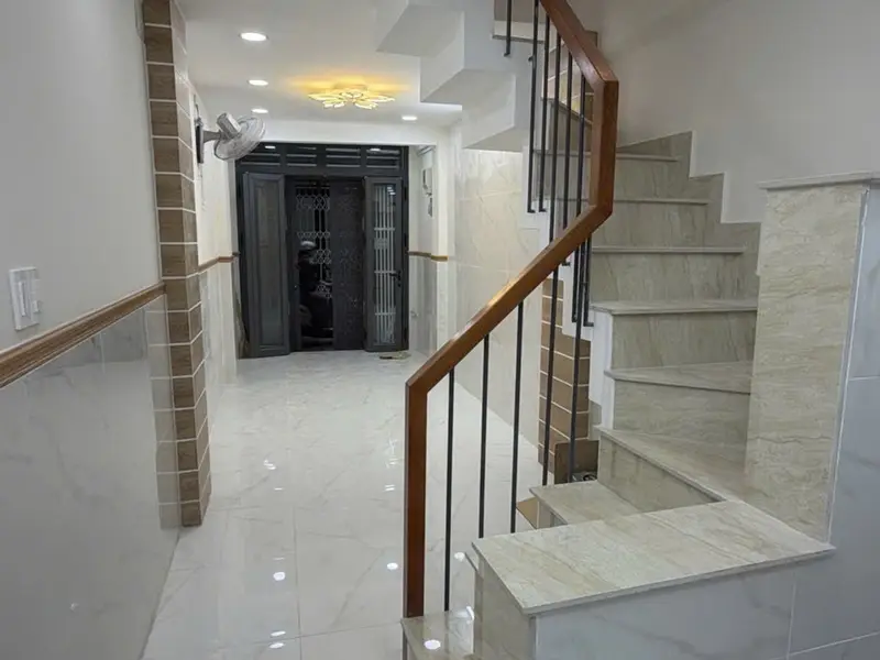 Nhà 3 tầng 28,6m2 hẻm rộng, giá giảm còn 4,78 tỷ tại Tân Hoà... Bán nhà riêng tại Tân Hòa, Hồ Chí Minh 01