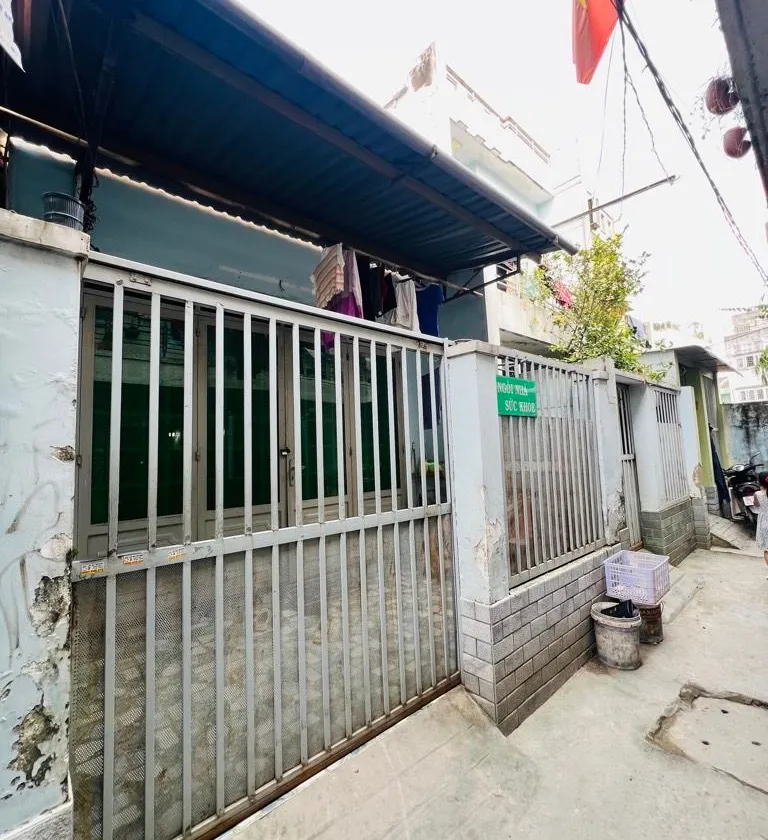 Bán nhà 2 tầng 55m2 hướng Đông Nam tại Thới An, giá 3.99 tỷ... Bán nhà riêng tại Thới An, Hồ Chí Minh 01