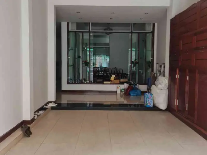 Biệt thự 4 tầng rộng rãi, vị trí đắc địa quận trung tâm... Bán biệt thự, liền kề tại Hòa Hưng, Hồ Chí Minh 01