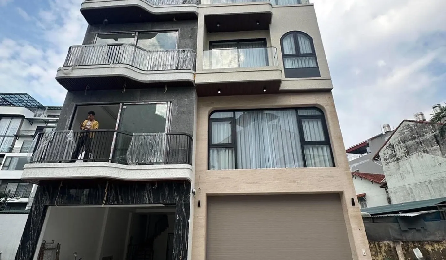 BÁN NHÀ 50m2 7 tầng tại ngọc thuỵ long biên hà nội... Bán nhà riêng tại Long Biên, Hà Nội 01