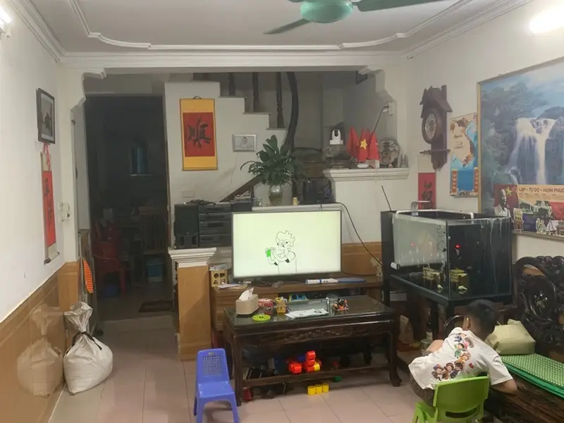Bán nhà phân lô Kim Mã Thượng Ba Đình
3PN 3 tầng giá 10.5 tỷ... Bán nhà riêng tại Ba Đình, Hà Nội 01