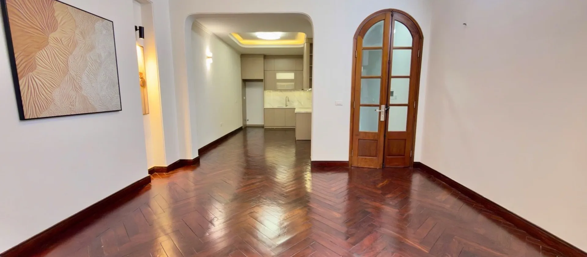 Bán nhà 5 tầng phân lô ô tô tránh tại Cầu Giấy, Hà Nội DTDS 60m 2 chỉ 23.9 tỷ... Bán nhà riêng tại Cầu Giấy, Hà Nội 01