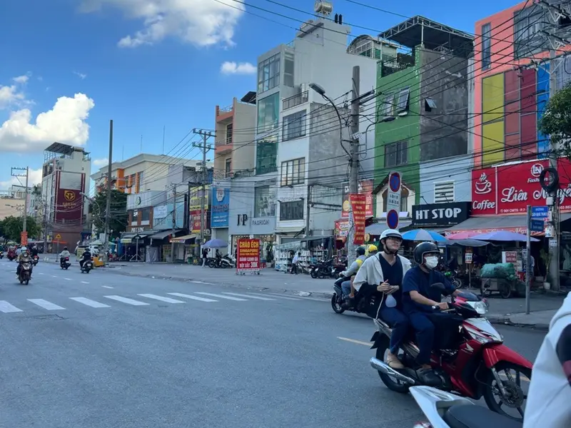 Nhà 2 tầng mặt tiền Phạm Văn Hai, Tân Bình, giá hấp dẫn... Bán nhà riêng tại Tân Sơn Hòa, Hồ Chí Minh 01